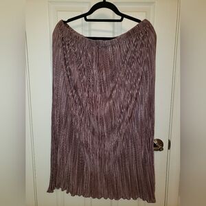 Everliegh shimmery long skirt size XL.